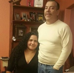 Meet your Posher, Carlos